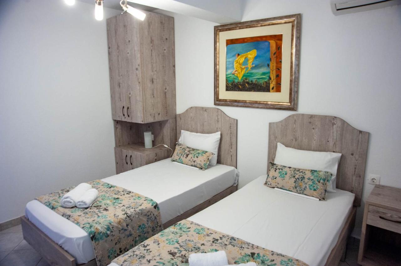 Alexandros Hotel Apartments Vourvourou Eksteriør billede