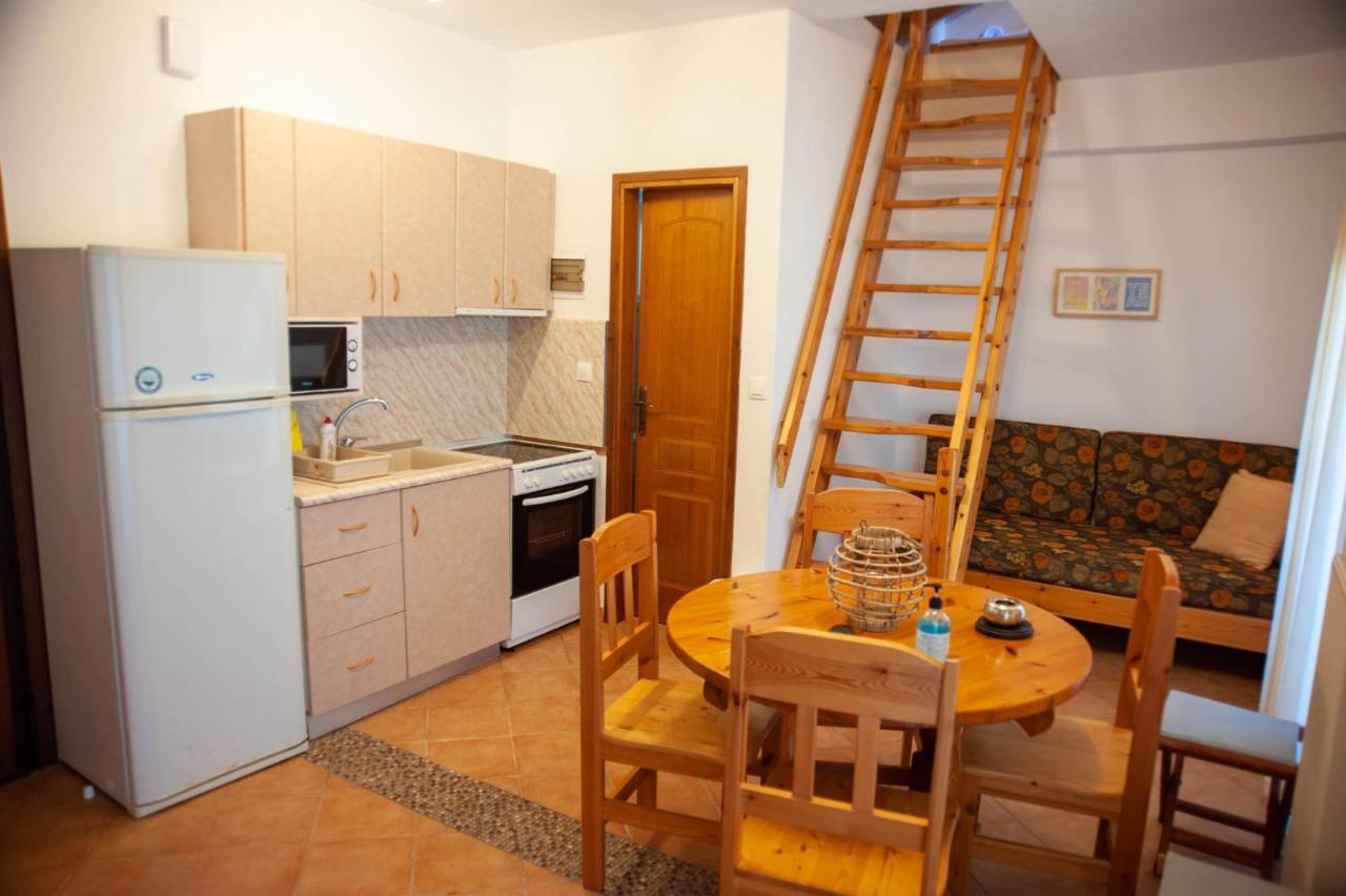 Alexandros Hotel Apartments Vourvourou Eksteriør billede