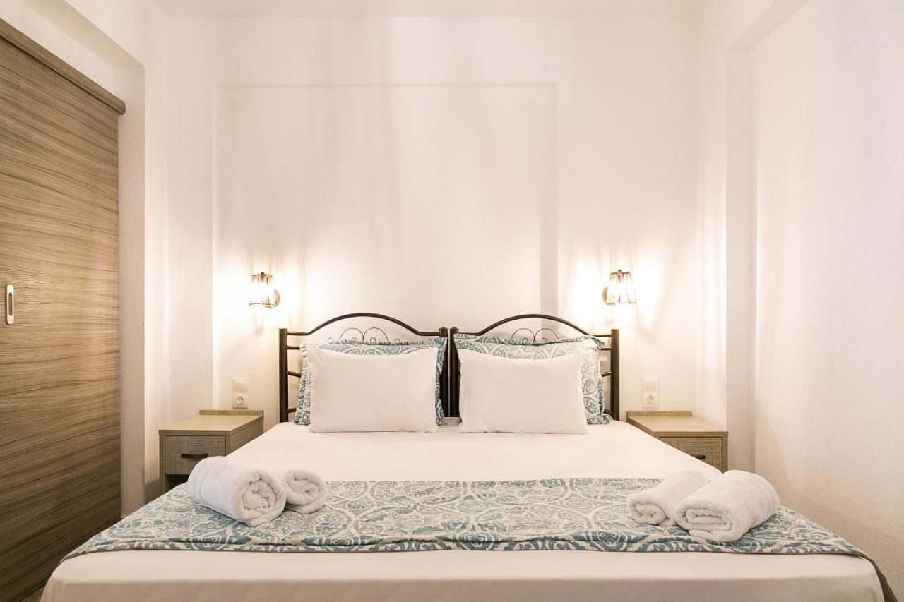 Alexandros Hotel Apartments Vourvourou Eksteriør billede