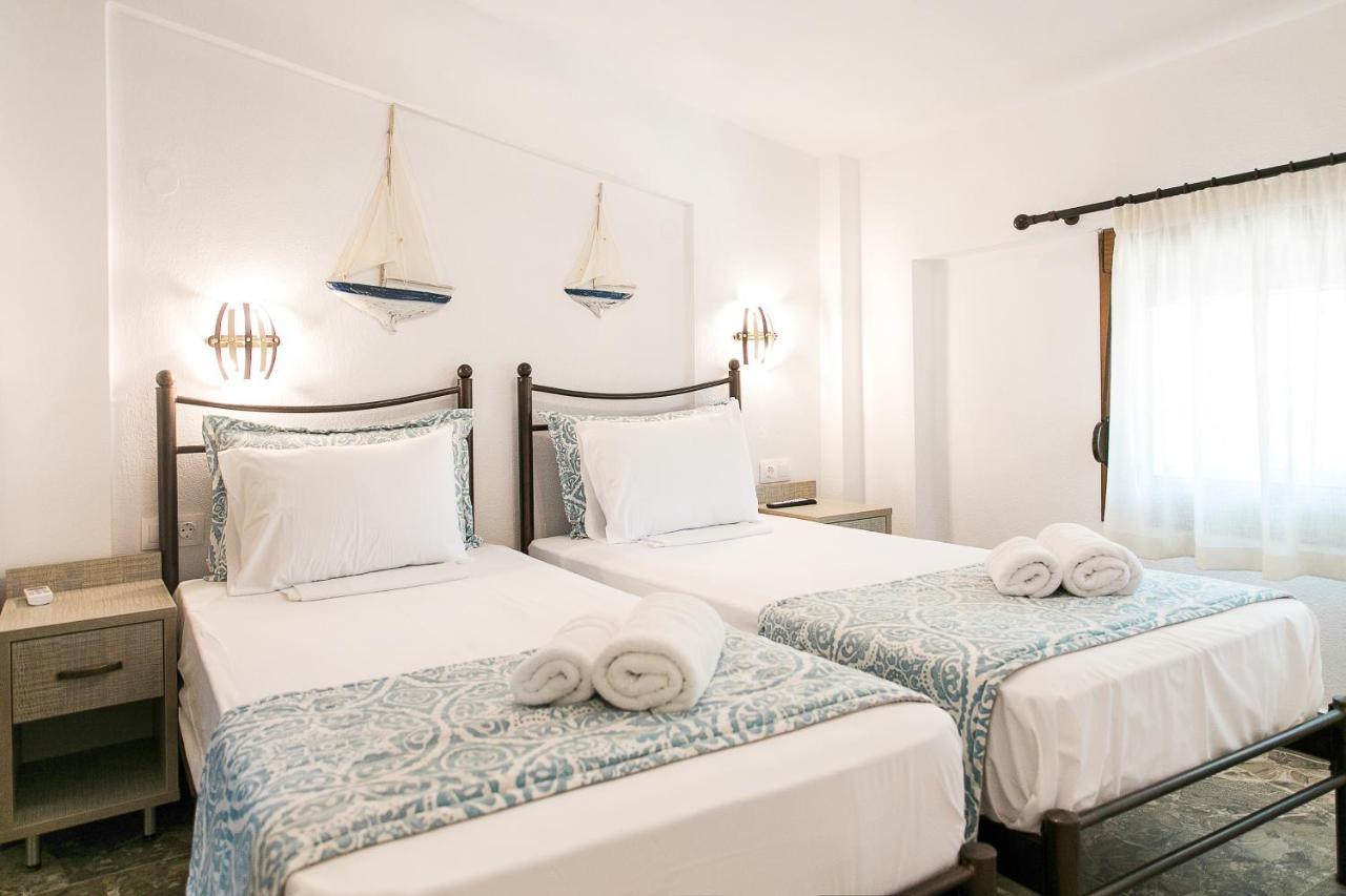 Alexandros Hotel Apartments Vourvourou Eksteriør billede