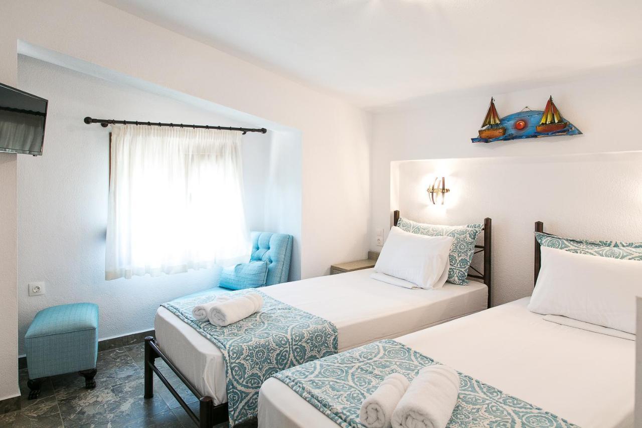 Alexandros Hotel Apartments Vourvourou Eksteriør billede